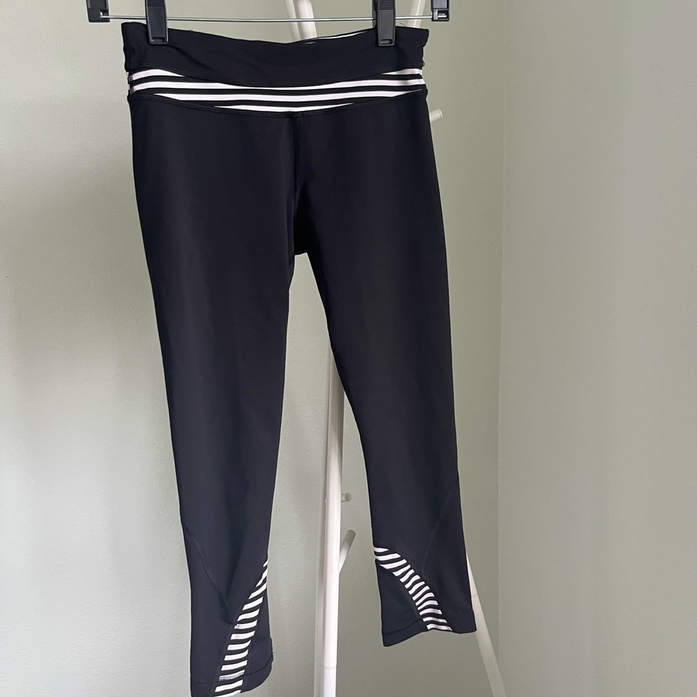 Lululemon Athletica Jumpsuits Legging  YOGA pants  Black&white SIZE:4